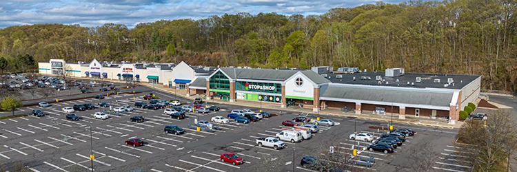 Marcus & Millichap facilitates $16.708m sale <br>of Newington Commons - 189,864 s/f